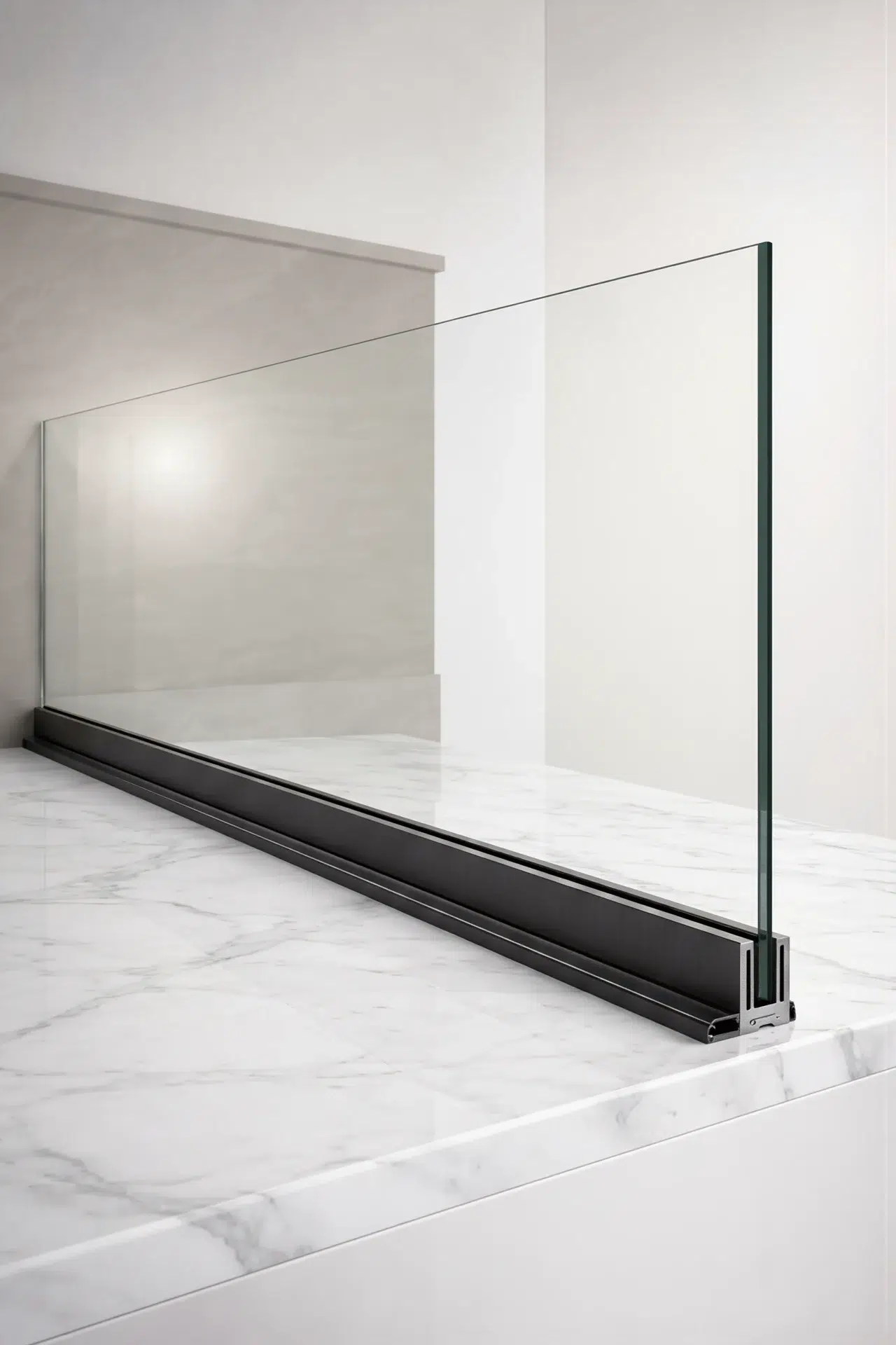 VLX 120 Glass Railing System in Long Beach, CA | Juniper Windows Long Beach - detail 2